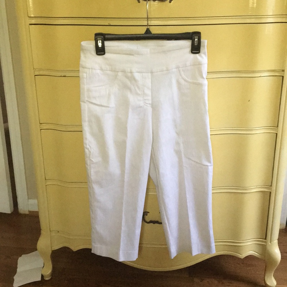 Capri pants white by Ruby Rd